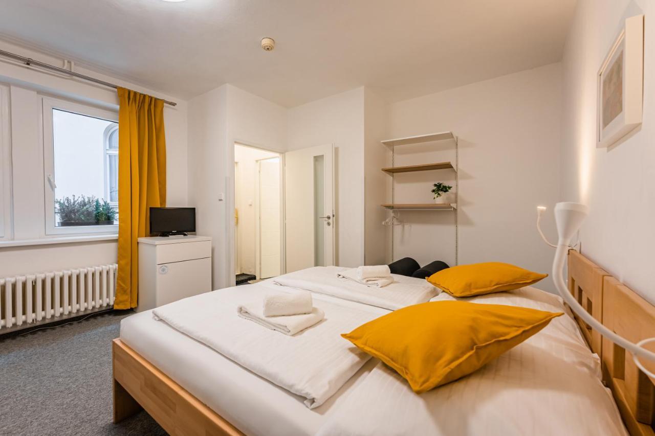 Self-Service Hotel Ostas Praha Екстериор снимка