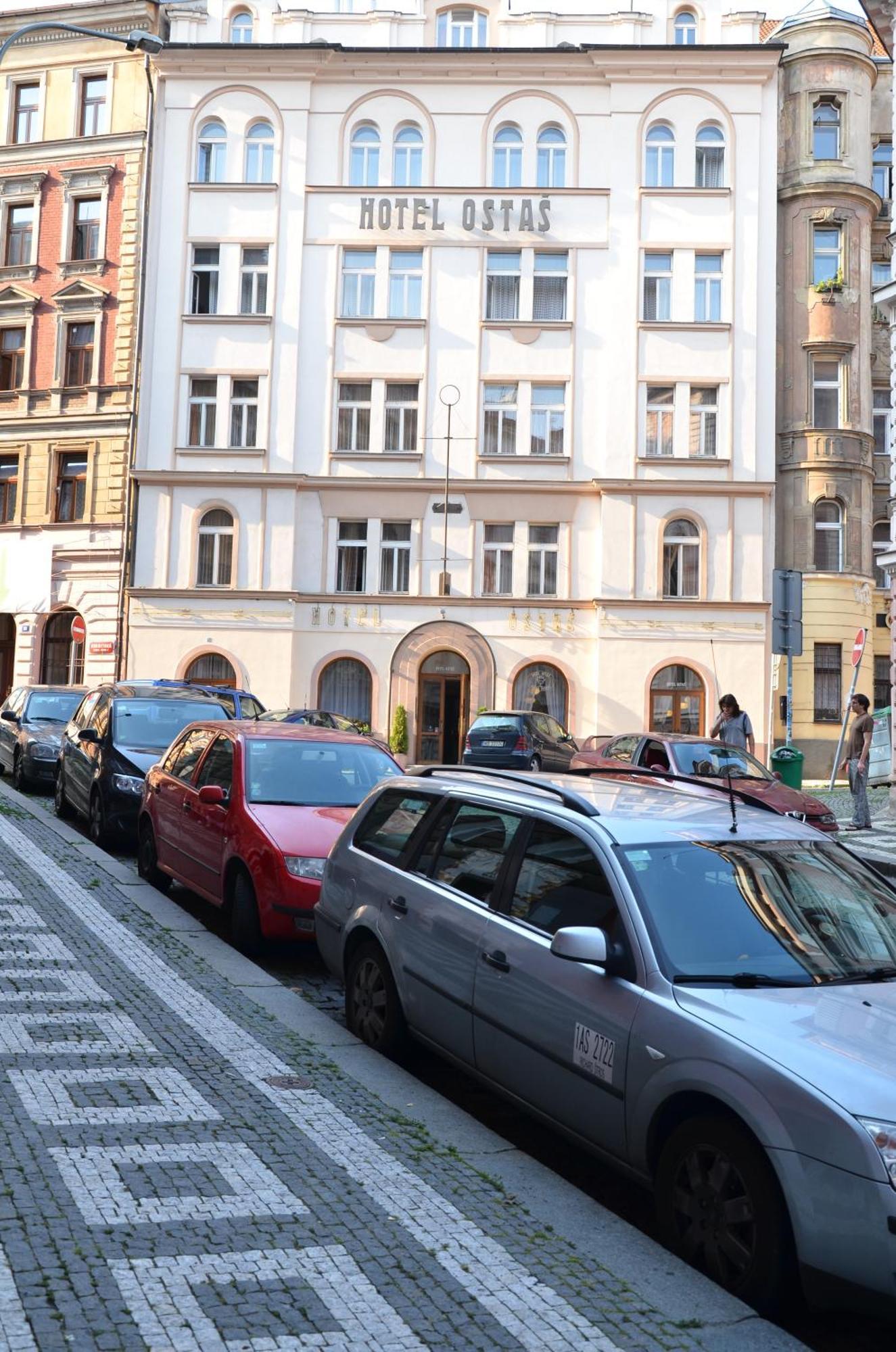 Self-Service Hotel Ostas Praha Екстериор снимка